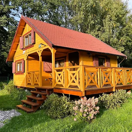 Pod Chmielarzem Bed & Breakfast 3*