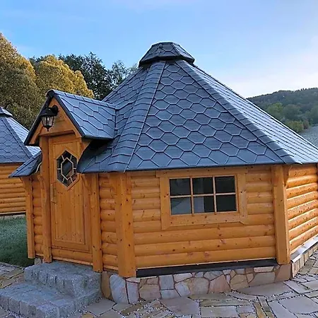 Pod Chmielarzem 3* Wojcieszów