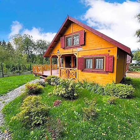 Pod Chmielarzem Bed & Breakfast