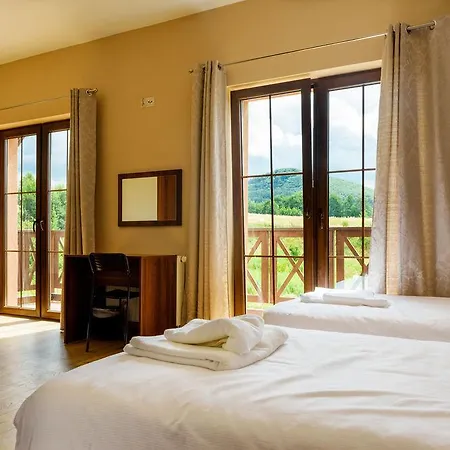 Bed & Breakfast Pod Chmielarzem 3*