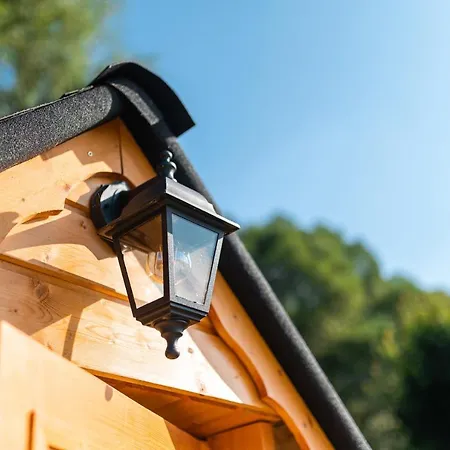 Pod Chmielarzem Bed & Breakfast Wojcieszow