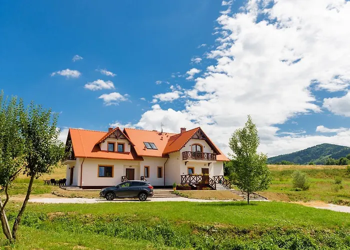 Pod Chmielarzem Bed & Breakfast 3*