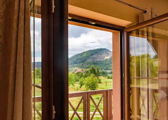 Pod Chmielarzem Wojcieszów